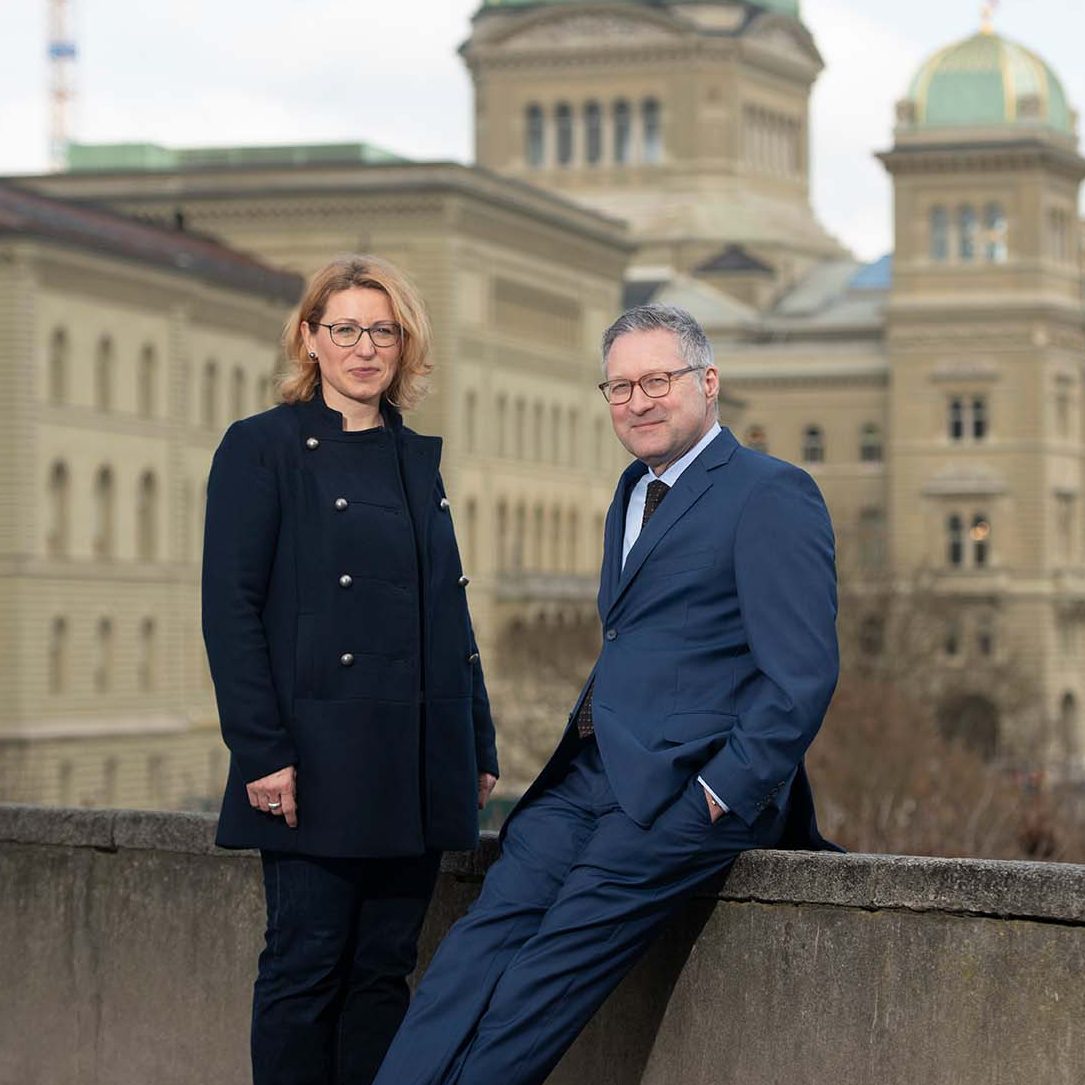 Dr. Tanja Popović und Botschafter Thomas Gürber in Bern